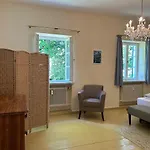 Victoria Mit Grandiosem Seeblick Und Gartennutzung In Jugendstil * גשטאדט אם קימזה